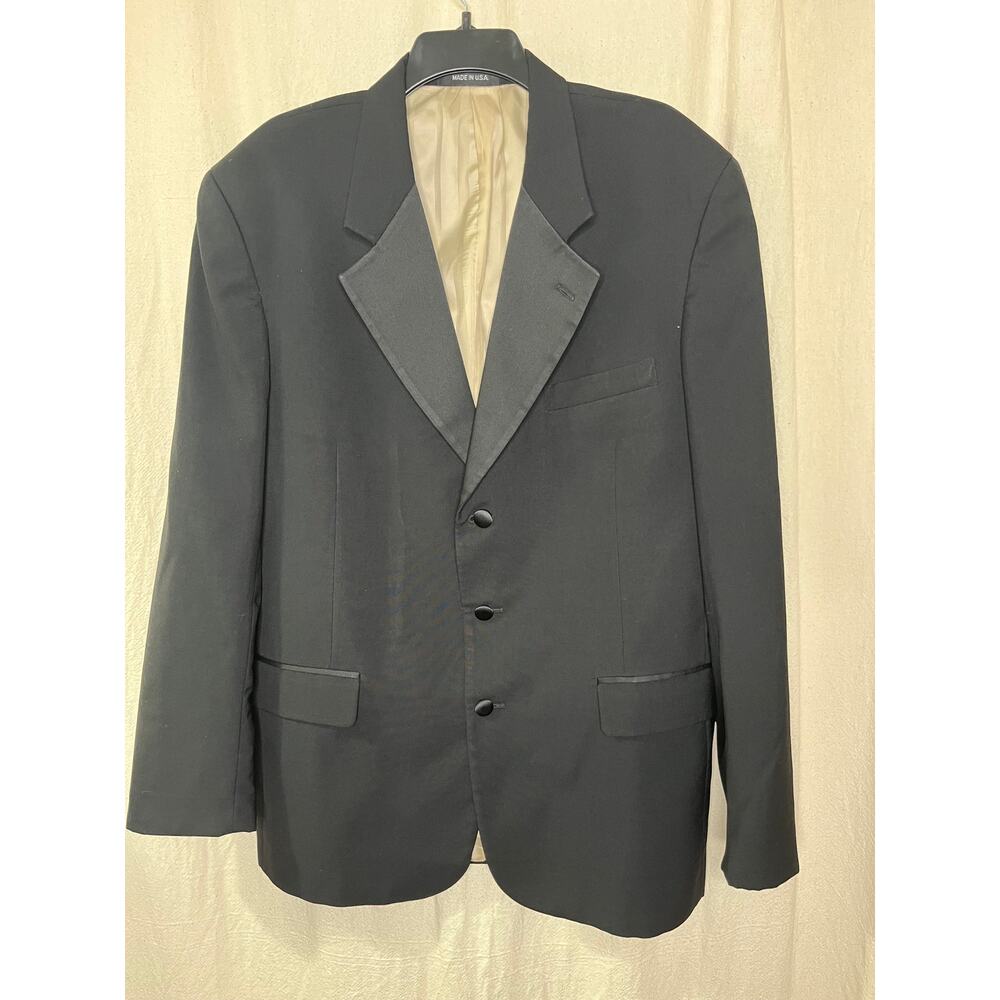 1990s Chaps Ralph Lauren Black Satin Lapels Old Money Bridal Tuxedo Jacket 42R